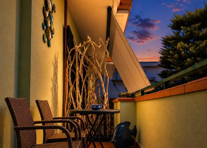 Utopia "The Art Of Bed & Breakfast" Marigliano