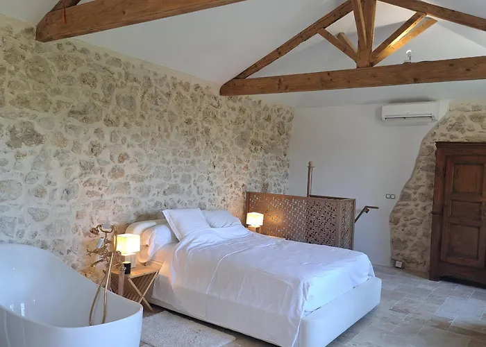 Chambre dhôte avec vue&piscine Bastide de Marie Grasse