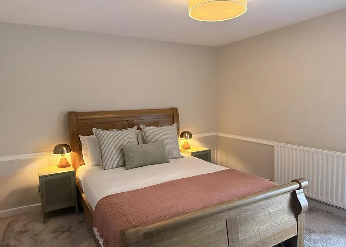 Maes Y Neuadd Country House