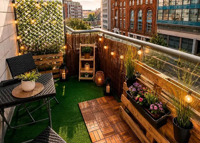 Green Balcony Hyper Centre
