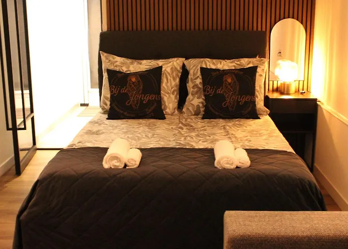 B&B Bij De Jongens