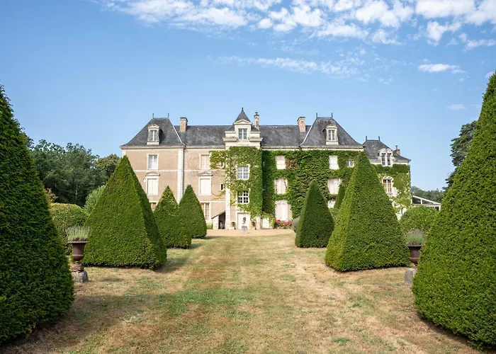 Château De Chambiers