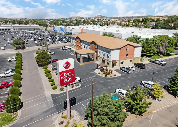 Best Western Plus The Four Corners Inn