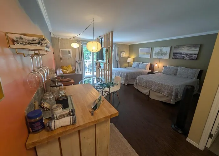 Evergreen Bed & Breakfast