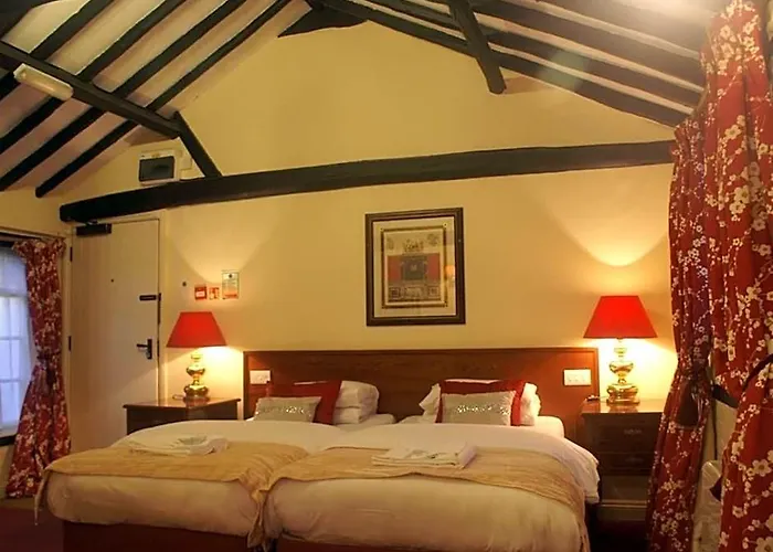 Bed and Breakfast The Saracens Head Amersham