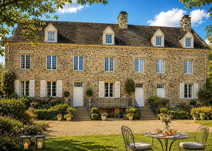 Château d Isigny Séjour romantique et nature près du Mont-Saint-Michel
