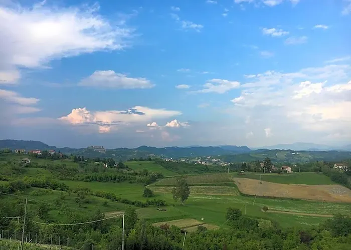 Bed and Breakfast Cascina Angela Gavi