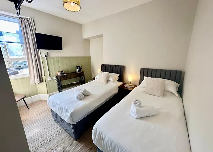 Myrtle House Hotel Tenby