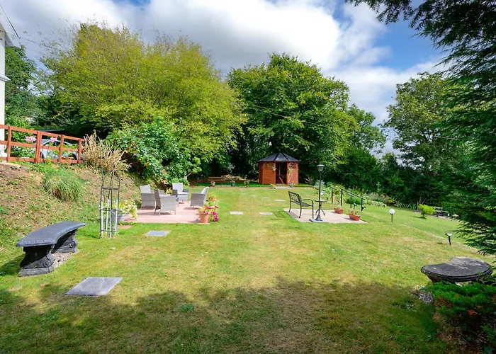 Robin Hill House Heritage Guest House
