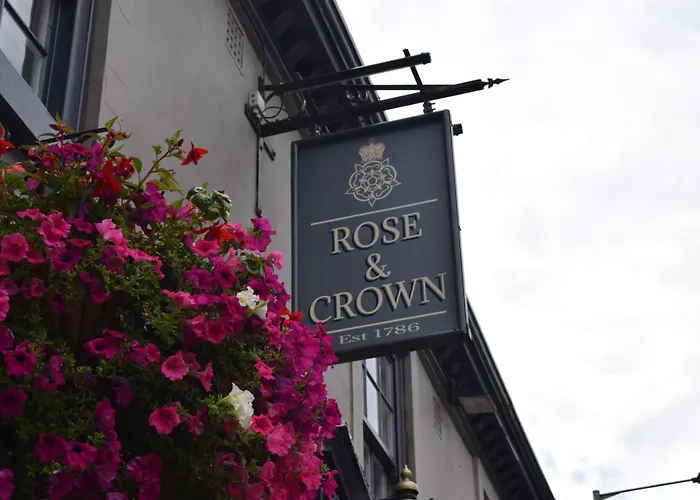 Rose & Crown