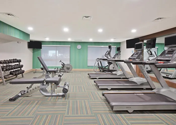 Holiday Inn Express & Suites Uniontown By Ihg