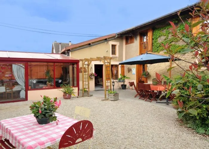 Les Perrieres Bed & Breakfast Saint-Germain-la-Ville