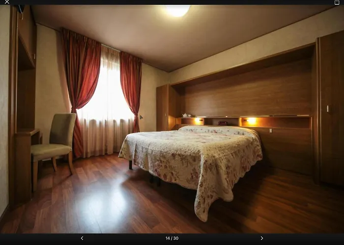 Hotel Roma