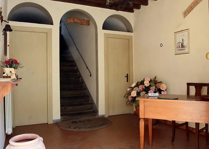 Camere Zimmer Rooms San Francesco Buti