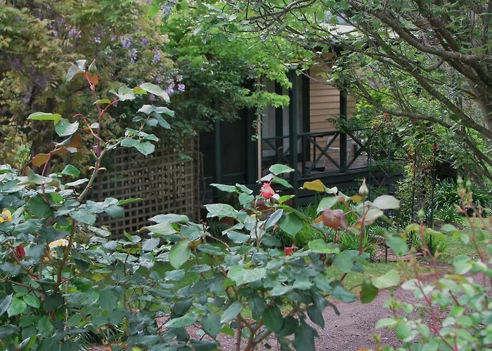 Leafield Cottages