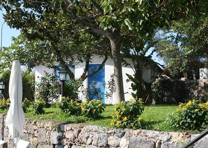 Avocado B&B Beyond Giardini-Naxos