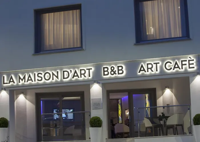 La Maison D'Art Santa Teresa di Gallura