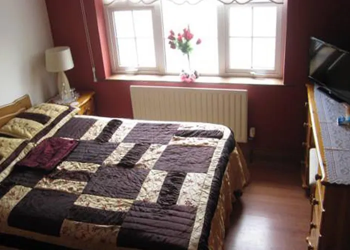 Derghaven B&B, Hostel & Self Catering Scarriff 