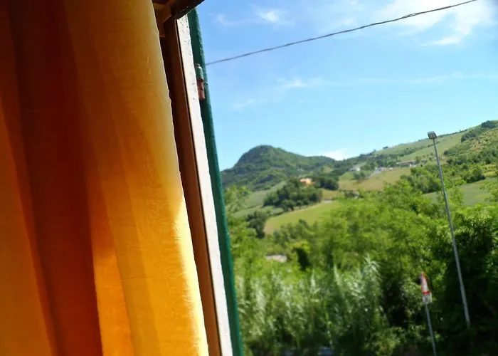 Nicoletta Spirito del Tibet Bed and Breakfast San Leo