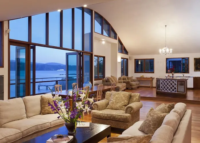 Edgewater Lodge Wellington