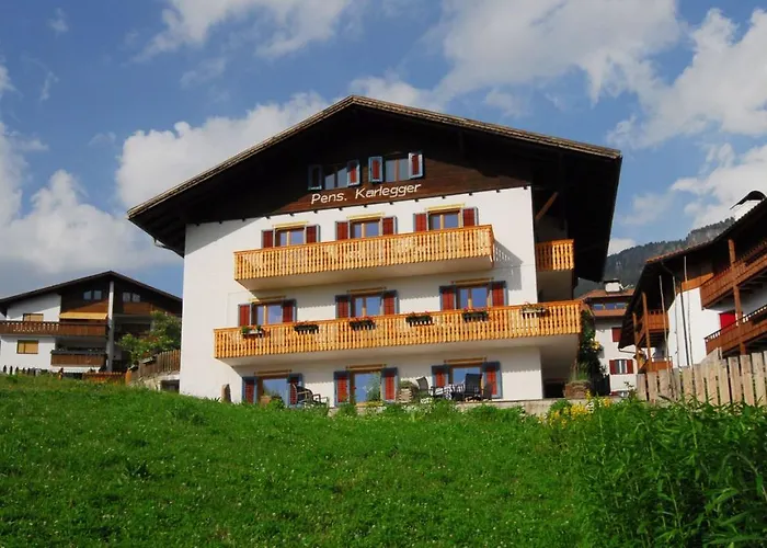 Bed and Breakfast Garni Karlegger Siusi