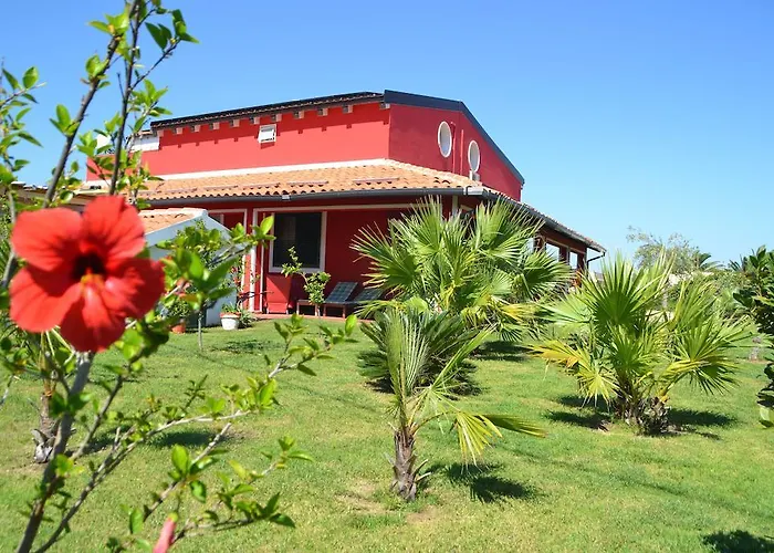Bed and Breakfast Floripa Surf House Santa Maria del Focallo
