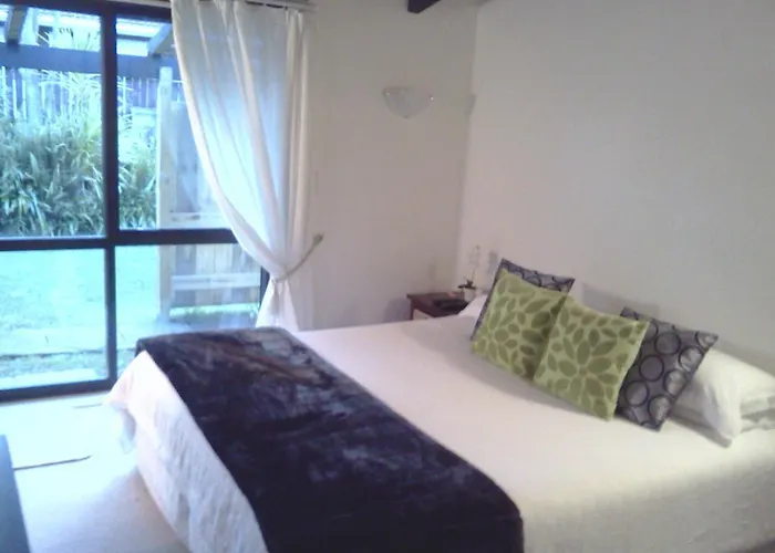 Waters Edge B&B