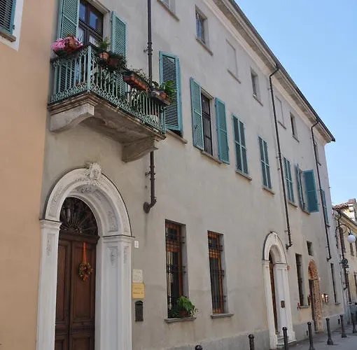 Bed and Breakfast Antica Magnolia Cherasco