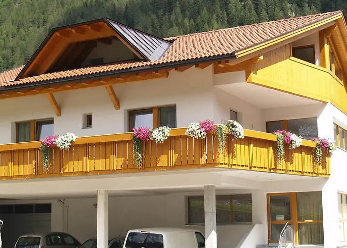 Bed and Breakfast Cafe Schneider Lappago
