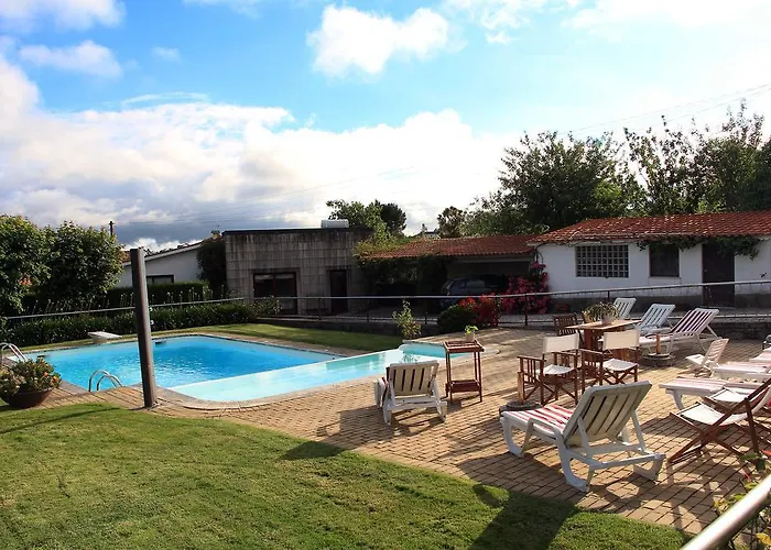 Casa Paz Do Outeiro Acomodação com café da manhã Paredes de Coura
