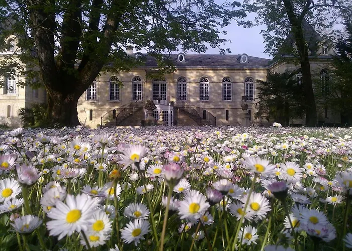 Chambres d'Hotes La Chartreuse des Eyres