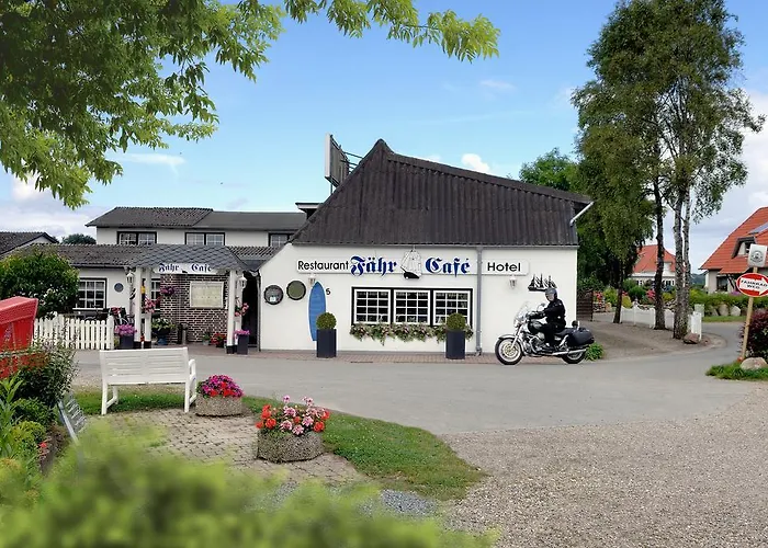 Hotel-Restaurant Faehr-Cafe