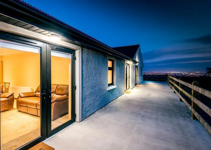 Elagh Cottages