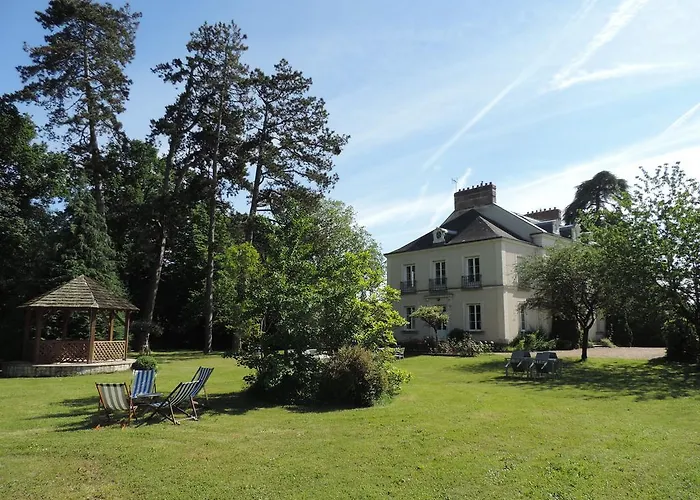 Bed and Breakfast Cèdre et Charme à Saint-Branchs