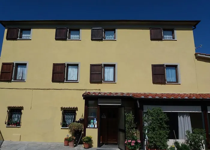 Le Travi Bed and Breakfast Sarzana