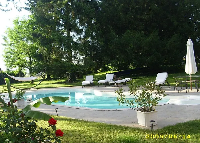 Bed and Breakfast Domaine du Bouloy à Druyes-les-Belles-Fontaines