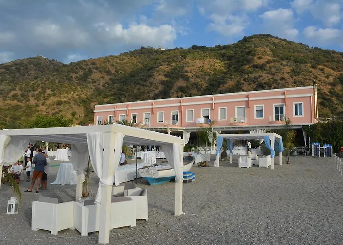 Hotel Ristorante La Scogliera - Nuova Gestione