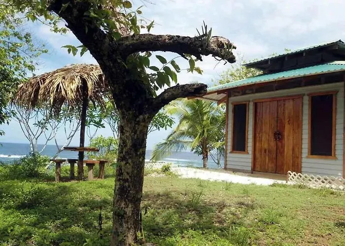Treetops Inn