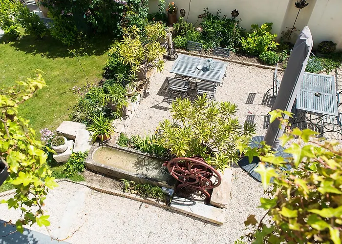 Ame De La Terre Bed and Breakfast Ruffey-lès-Échirey