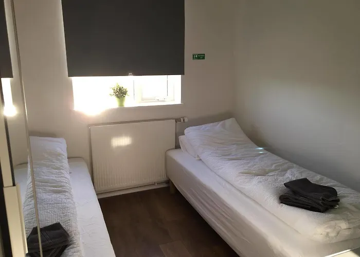 Bank Guesthouse Keflavik