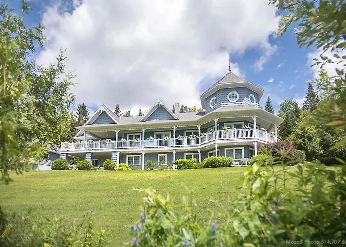 La Maison Bleue du Lac Wallace Coaticook