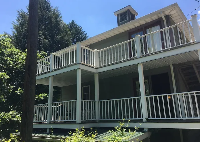 Cafe Cimino Country Inn Sutton