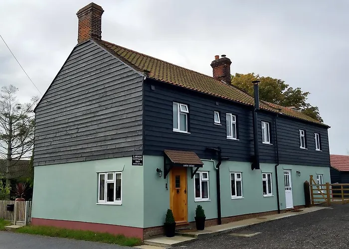 Lawson Cottage B&B