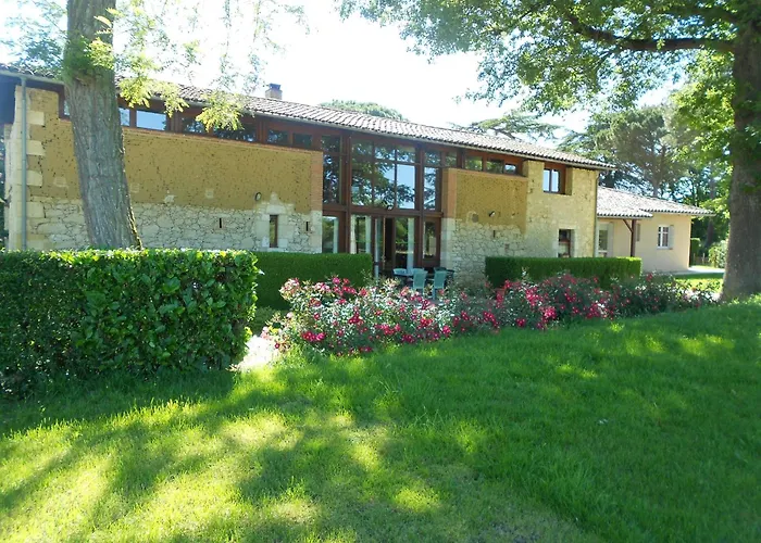 Bed and Breakfast Jardin d'En Naoua à Maubec 