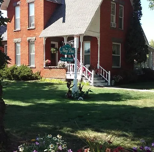 The Mays Place Bed And Breakfast