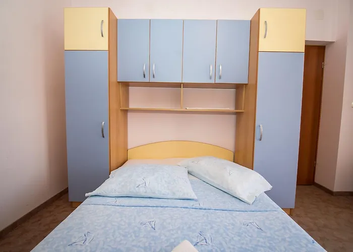 Guesthouse Helena Kaštela