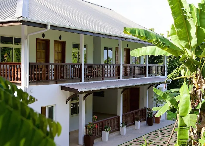 Cote Jardin - Chalets Cote Mer Baie Sainte Anne