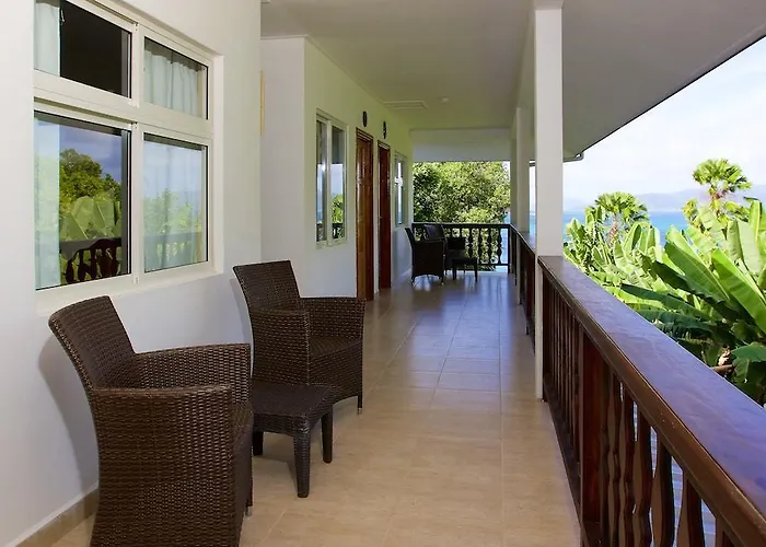 Cote Jardin - Chalets Cote Mer Baie Sainte-Anne