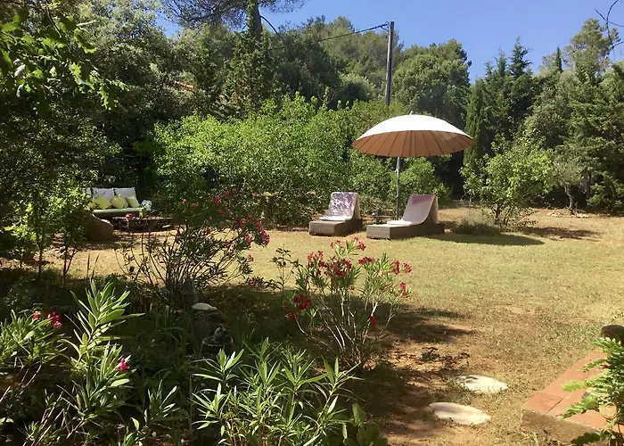 Bed and Breakfast Longo Mai Sillans-la-Cascade