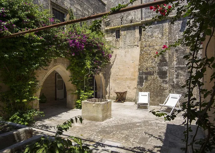 Castello di Casamassella - Marea Stays Collection